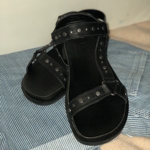 LFL Veda Ankle Strap Wedge Sandal